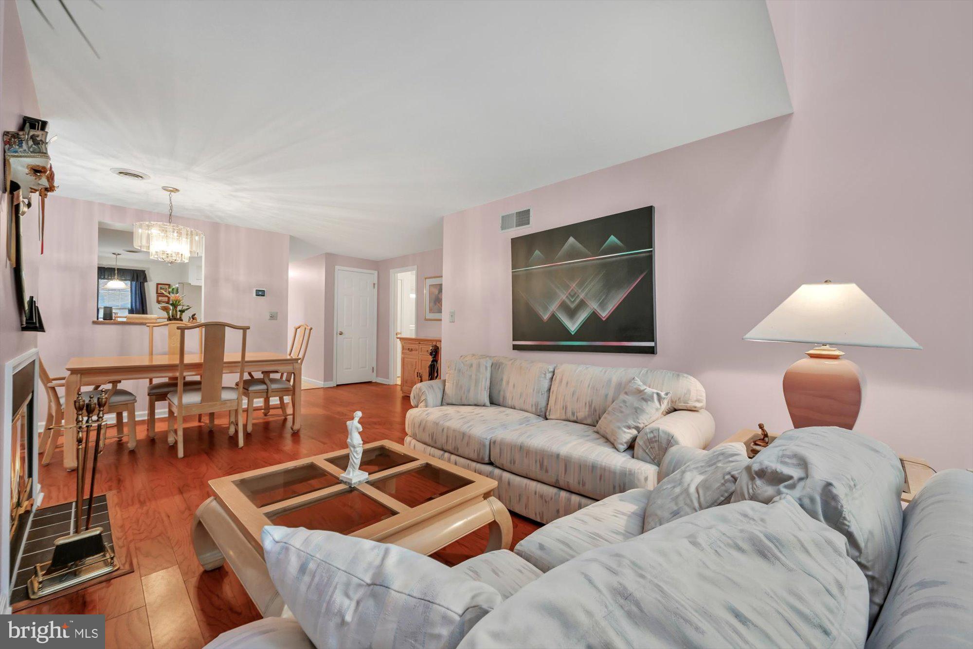 STONEGATE VILLAGE CONDO - Residential