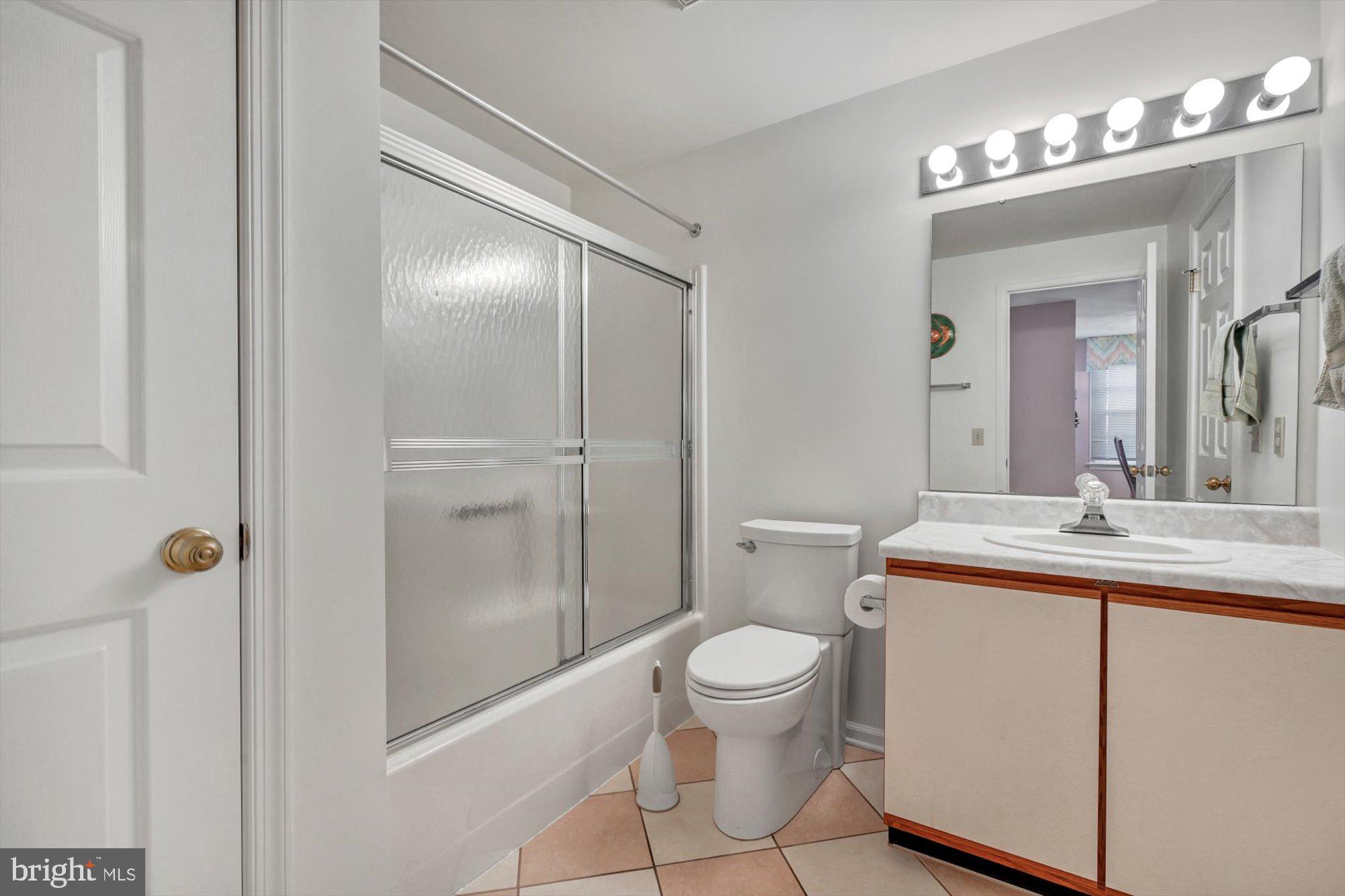 STONEGATE VILLAGE CONDO - Residential