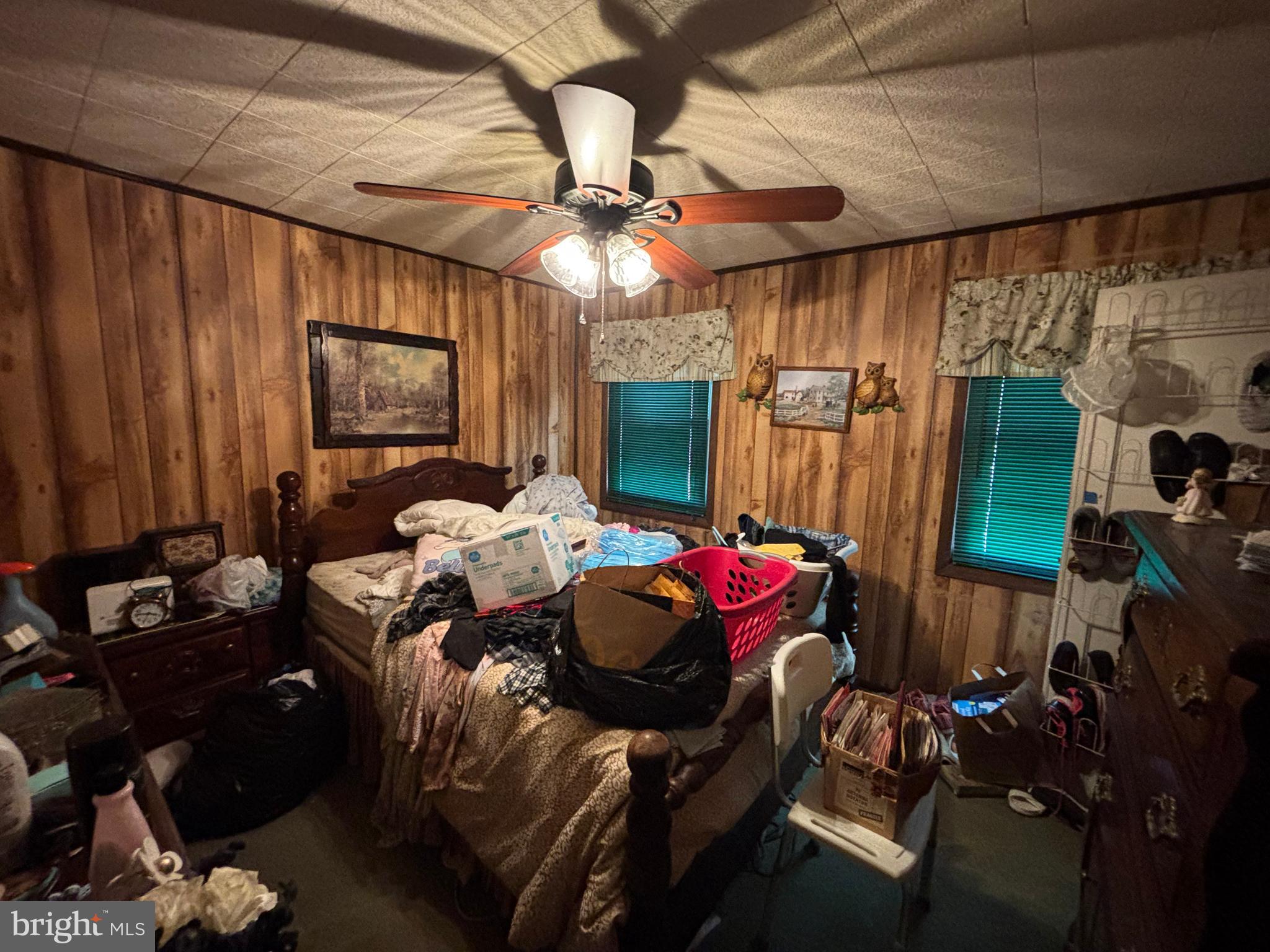 GRAY MANOR - Residential