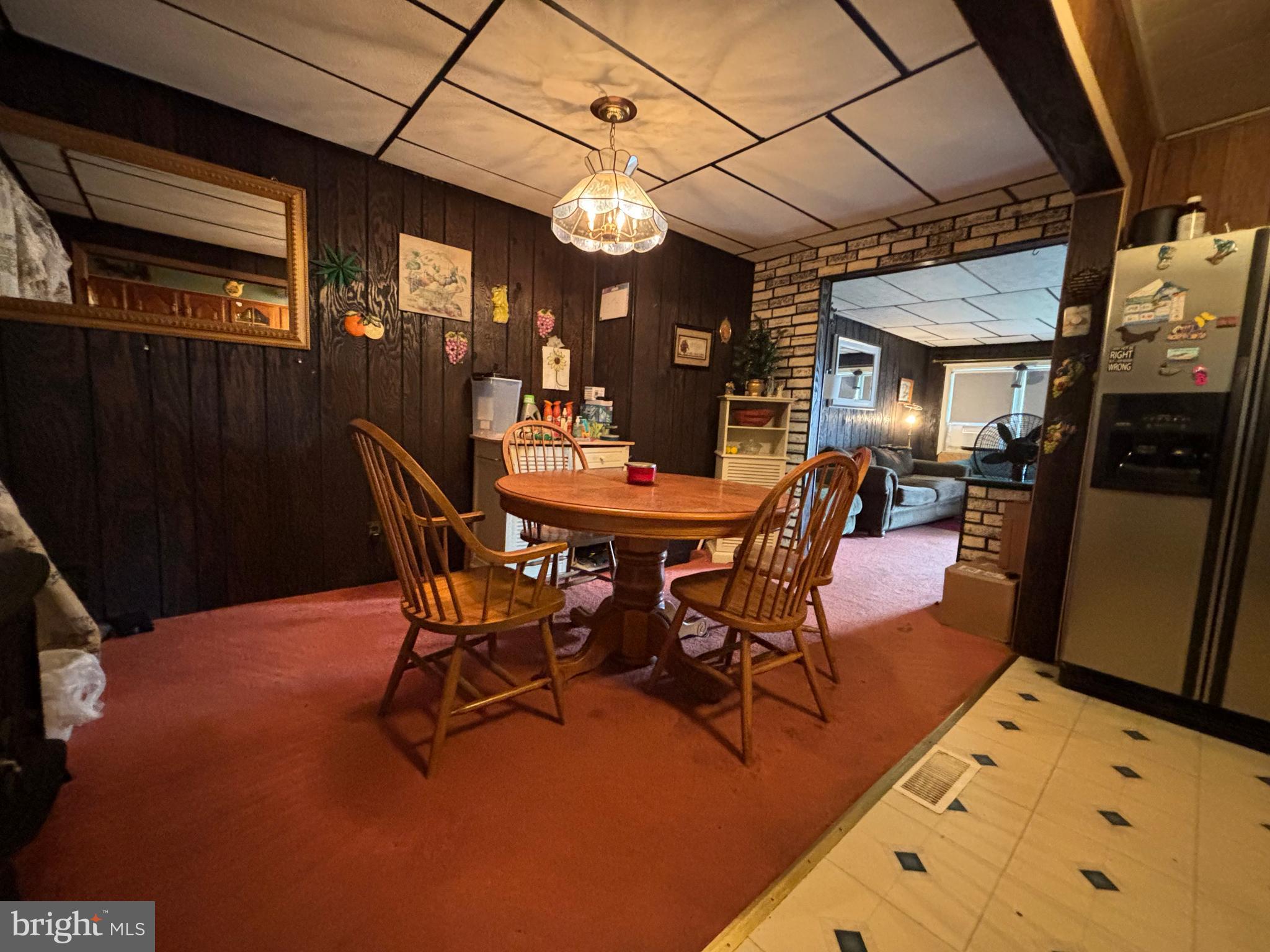 GRAY MANOR - Residential