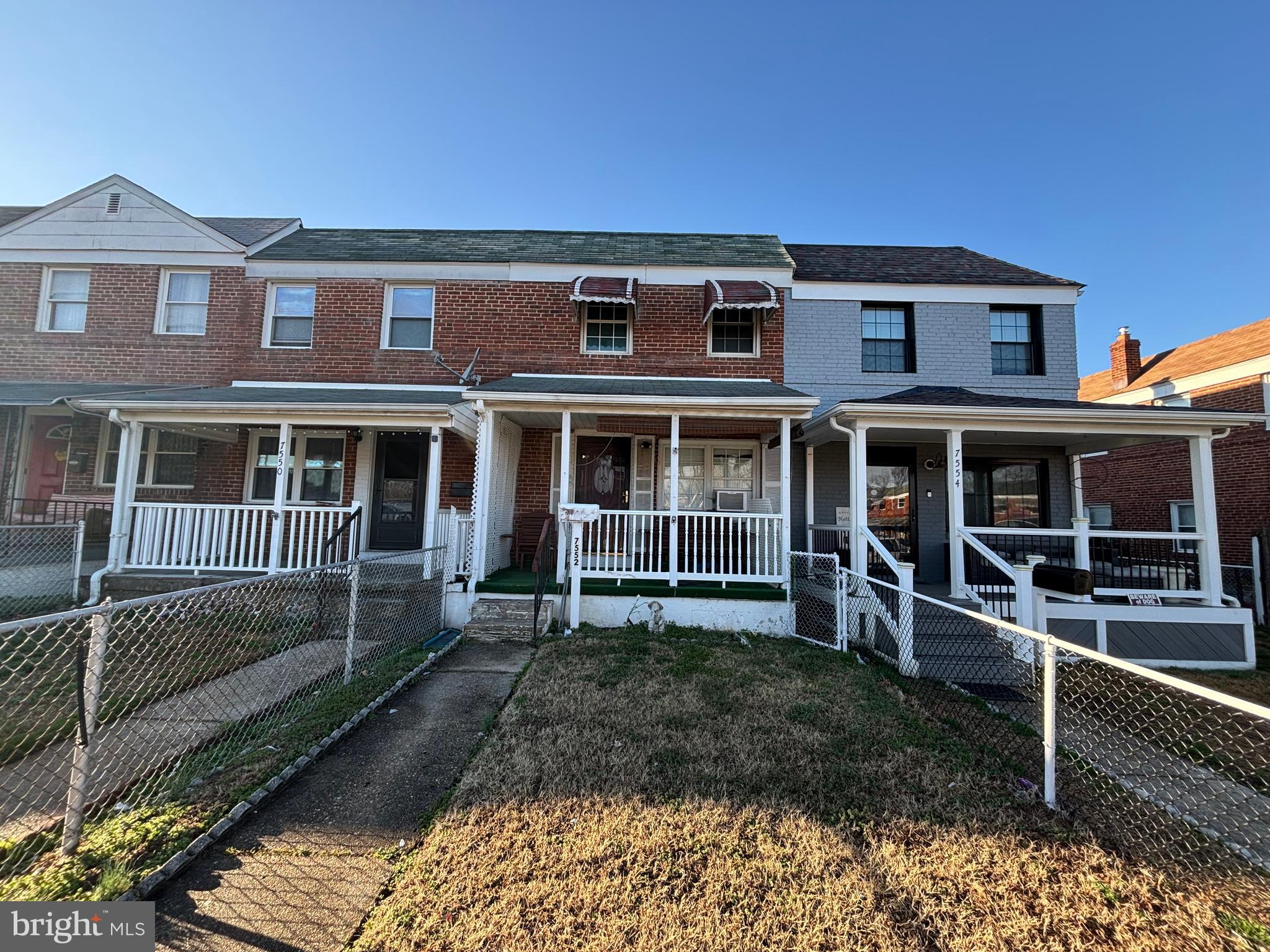 GRAY MANOR - Residential