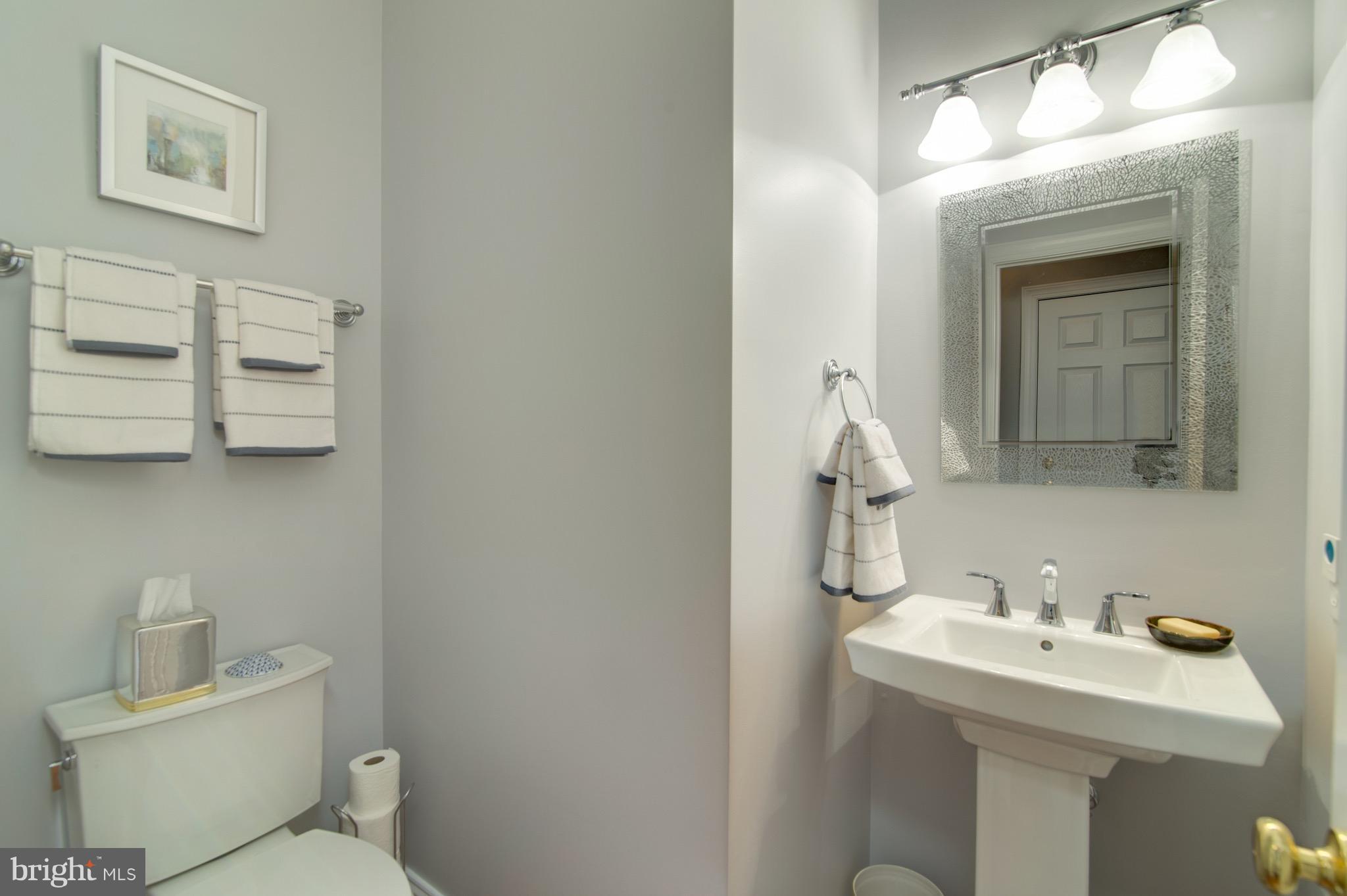 VIRGINIA OAKS - Residential