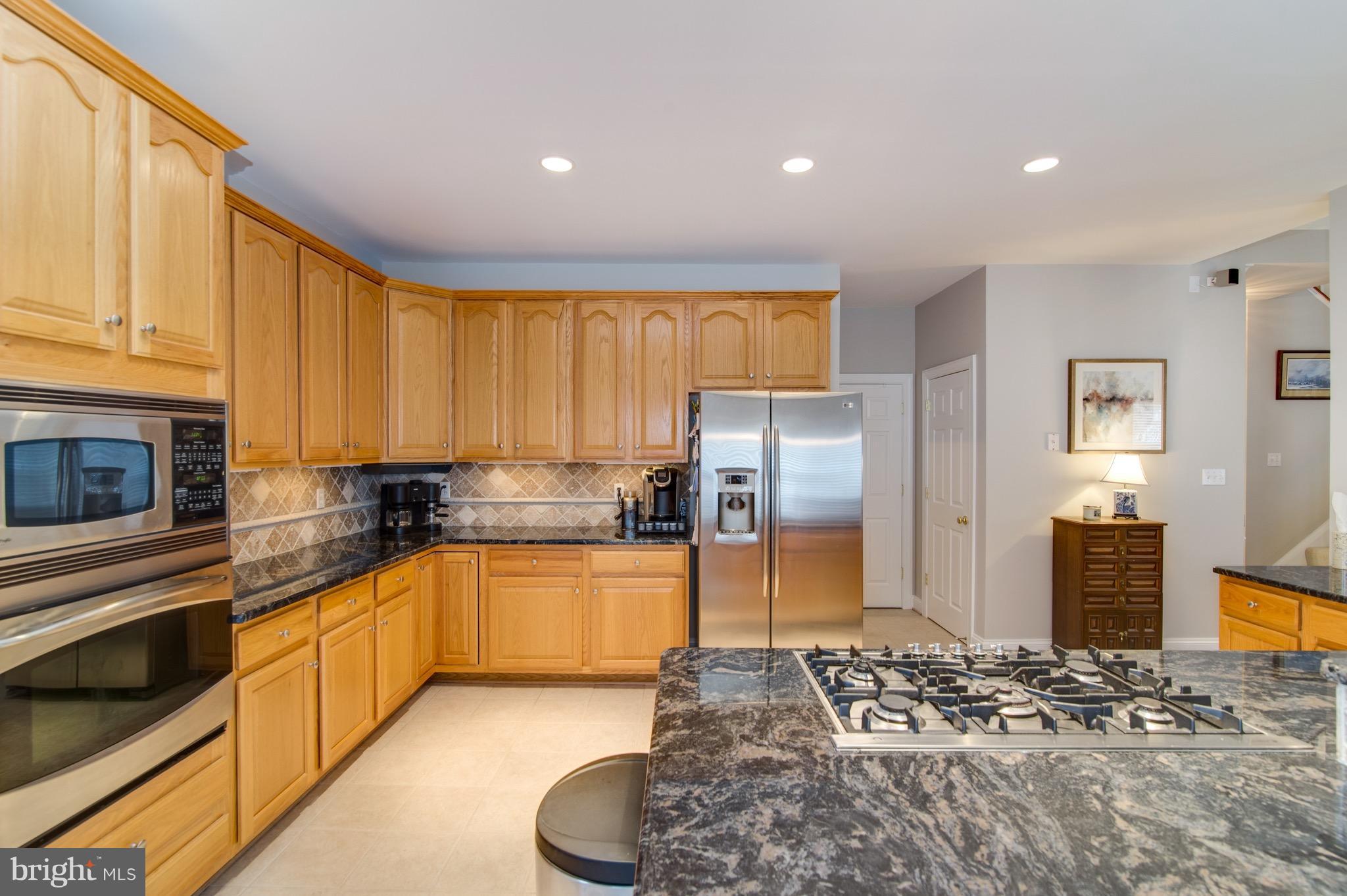 VIRGINIA OAKS - Residential