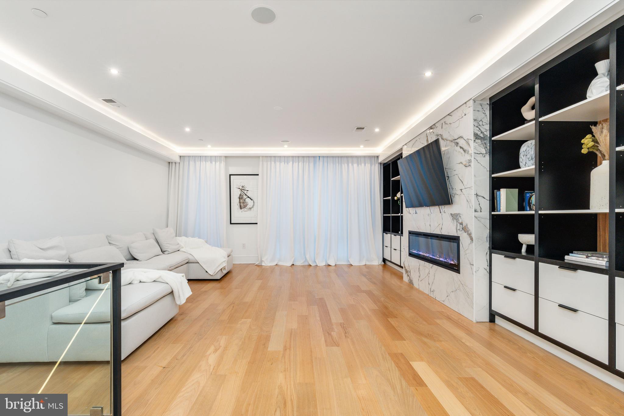 FISHTOWN - Residential