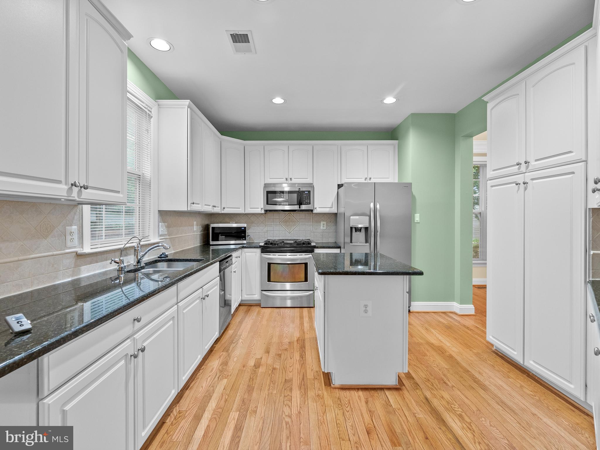 CARR AT CEDAR LAKES - Residential Lease