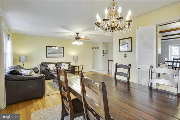 RIVERSIDE PARK HESSICK - Residential