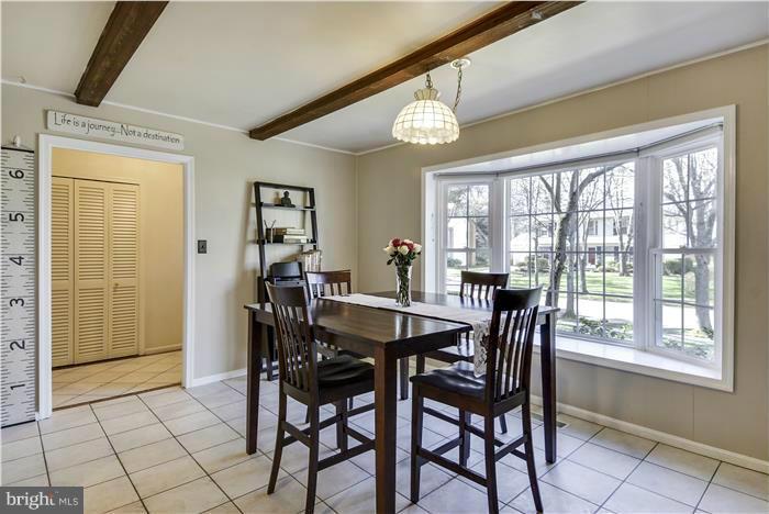 RIVERSIDE PARK HESSICK - Residential