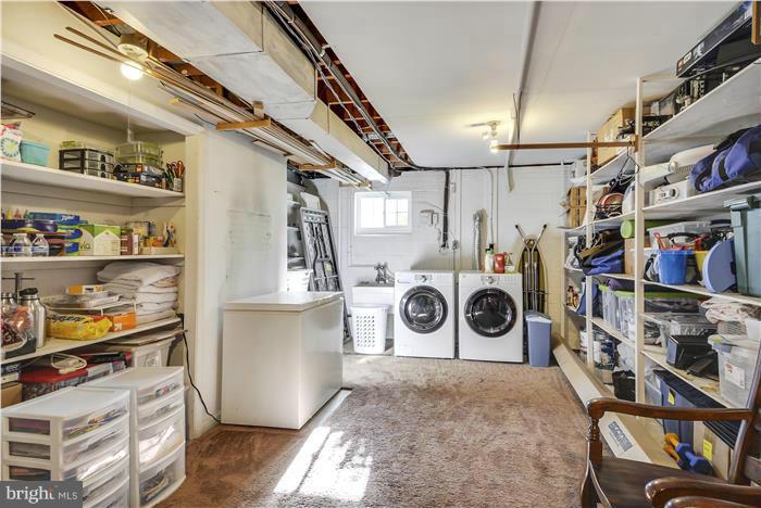 RIVERSIDE PARK HESSICK - Residential