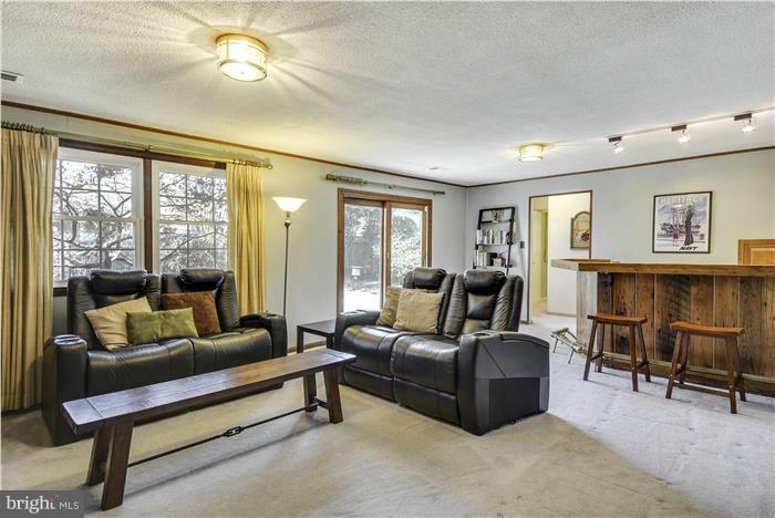 RIVERSIDE PARK HESSICK - Residential