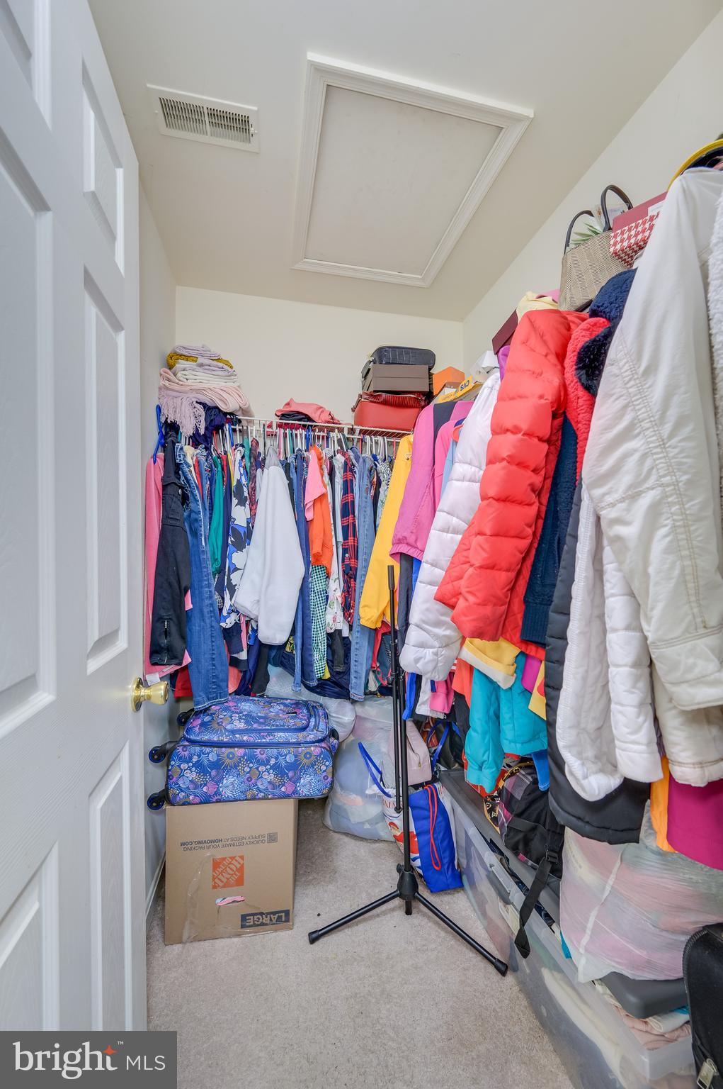 OVERLOOK - Residential