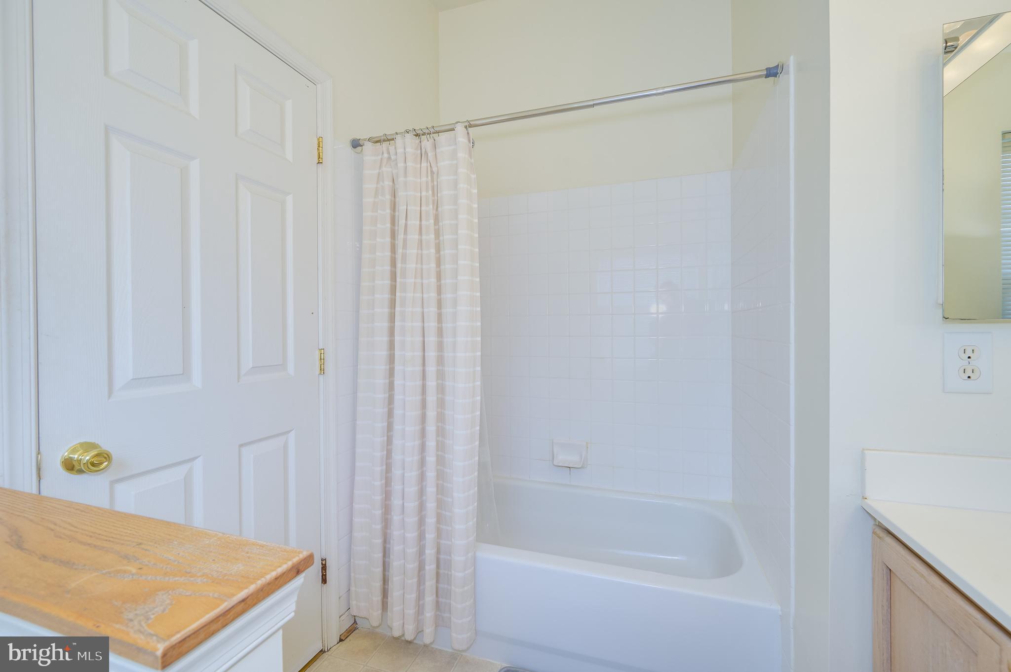 OVERLOOK - Residential