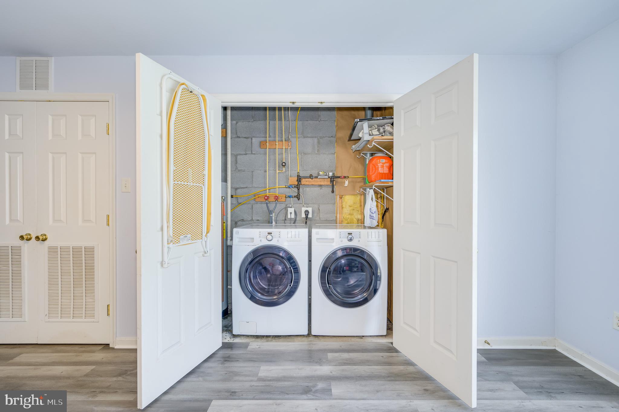 OVERLOOK - Residential