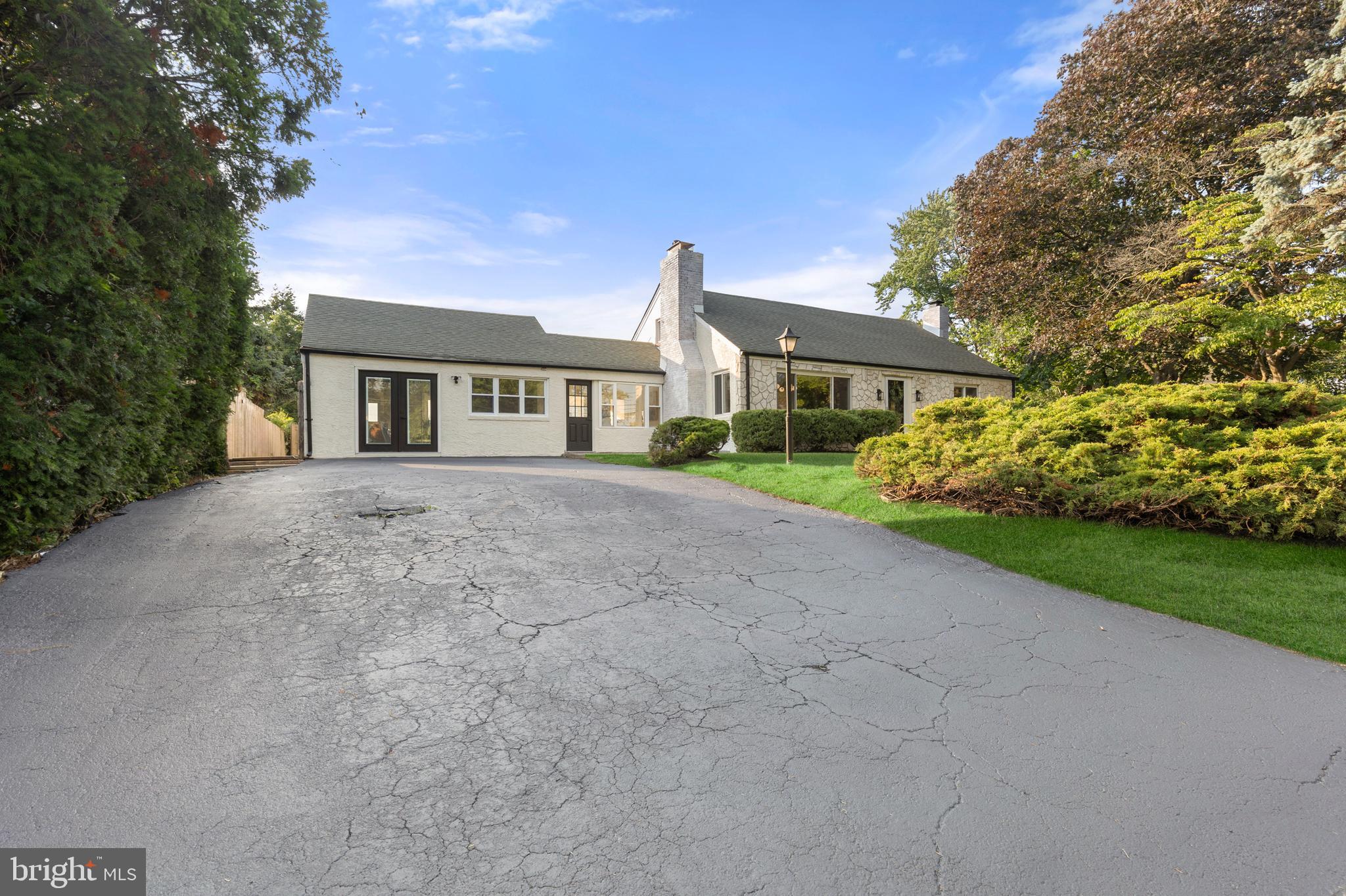 114 LEONARD AVENUE