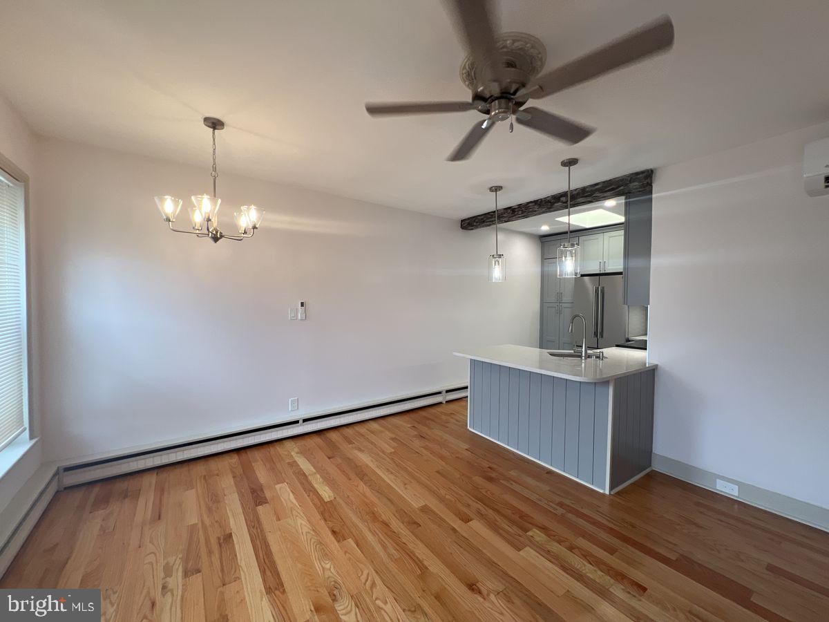8 E 3RD STREET