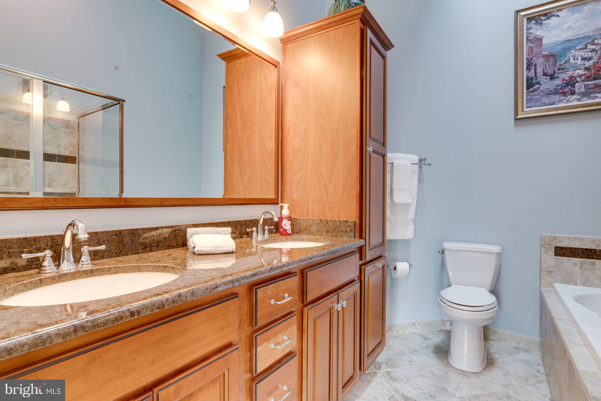 KINGSTOWNE - Residential