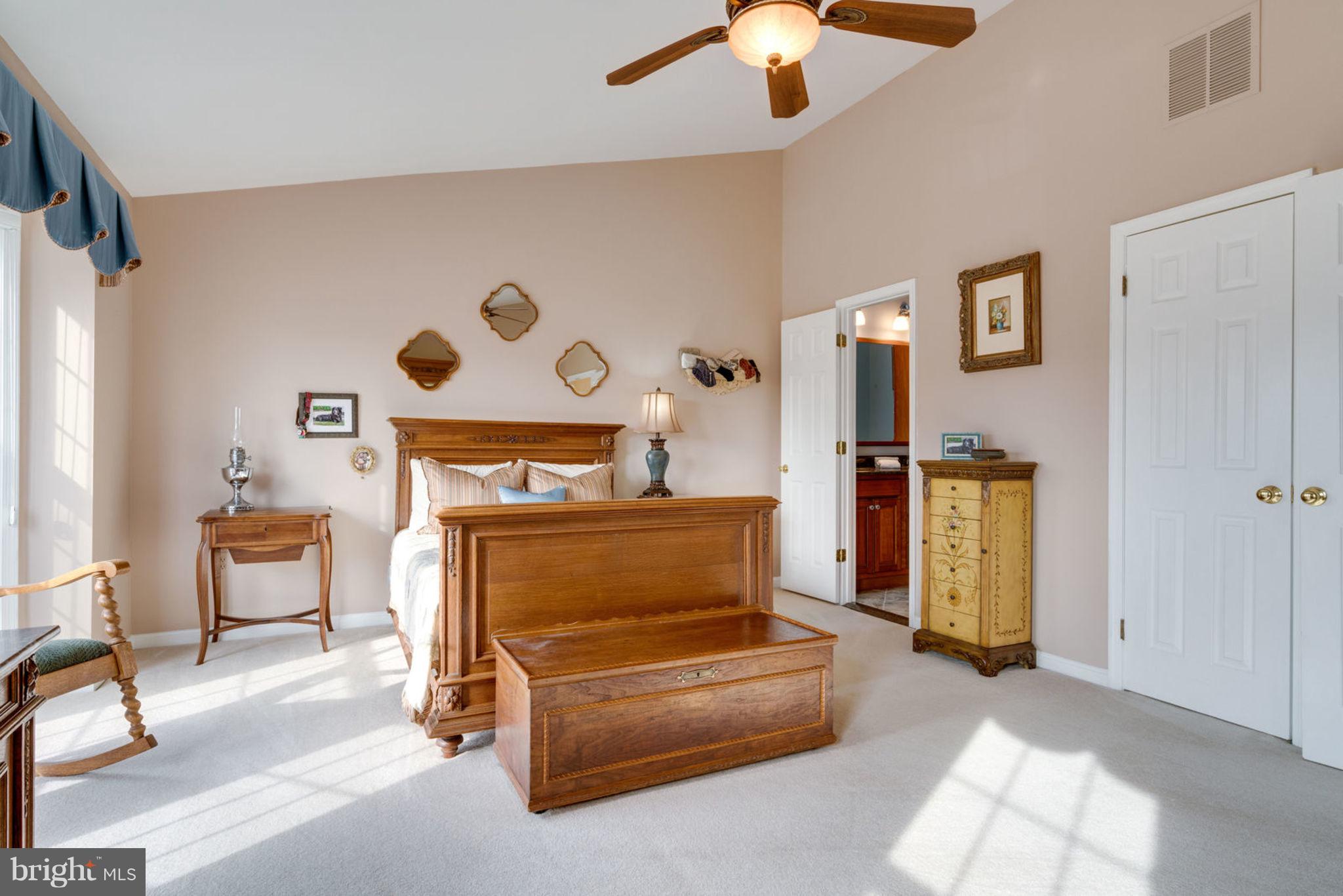 KINGSTOWNE - Residential