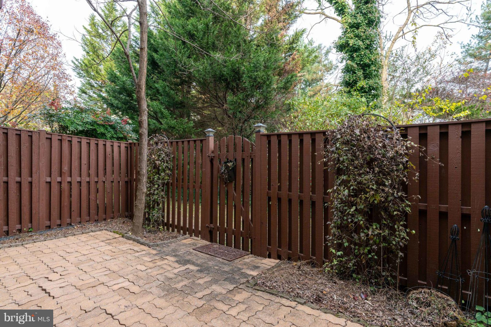 KINGSTOWNE - Residential