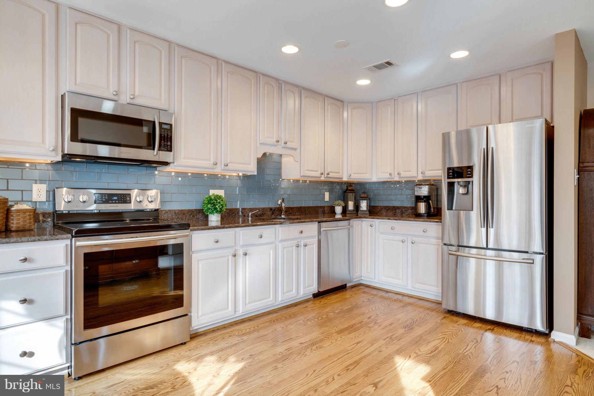 KINGSTOWNE - Residential