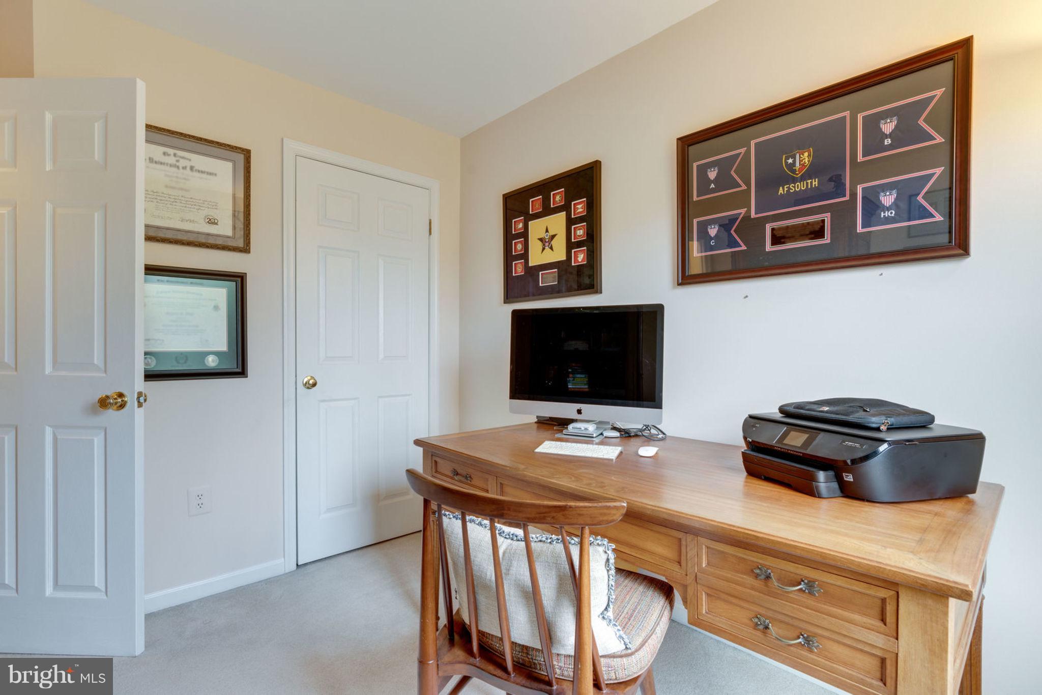 KINGSTOWNE - Residential