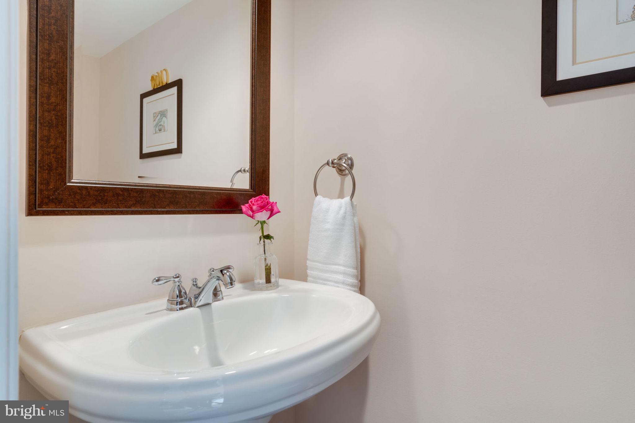 KINGSTOWNE - Residential