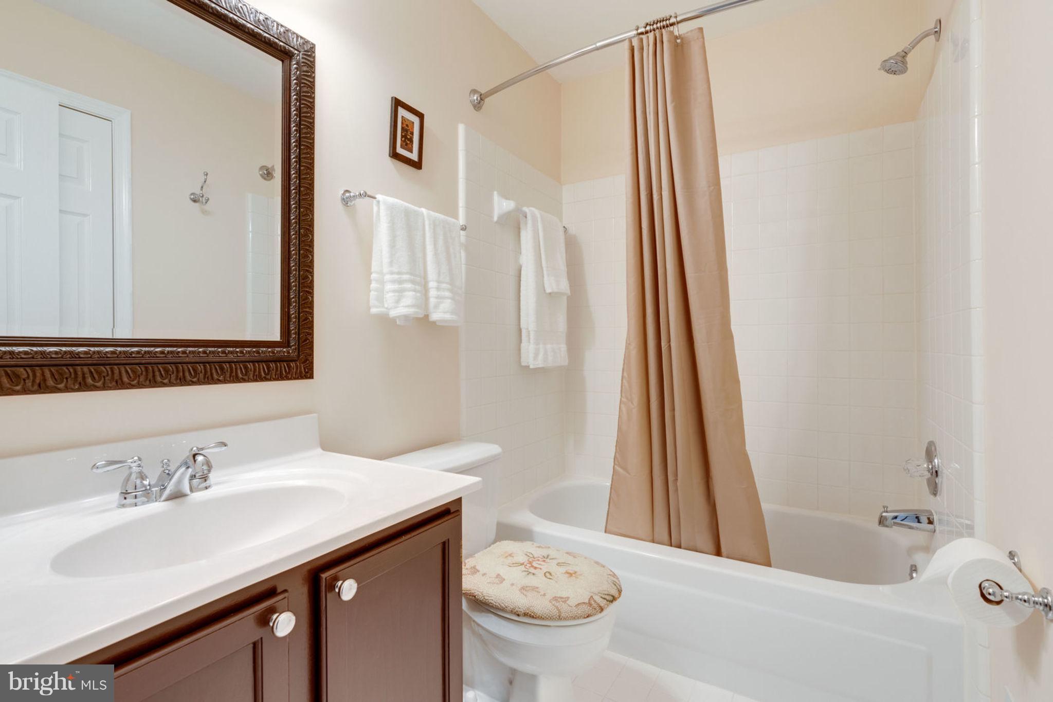 KINGSTOWNE - Residential