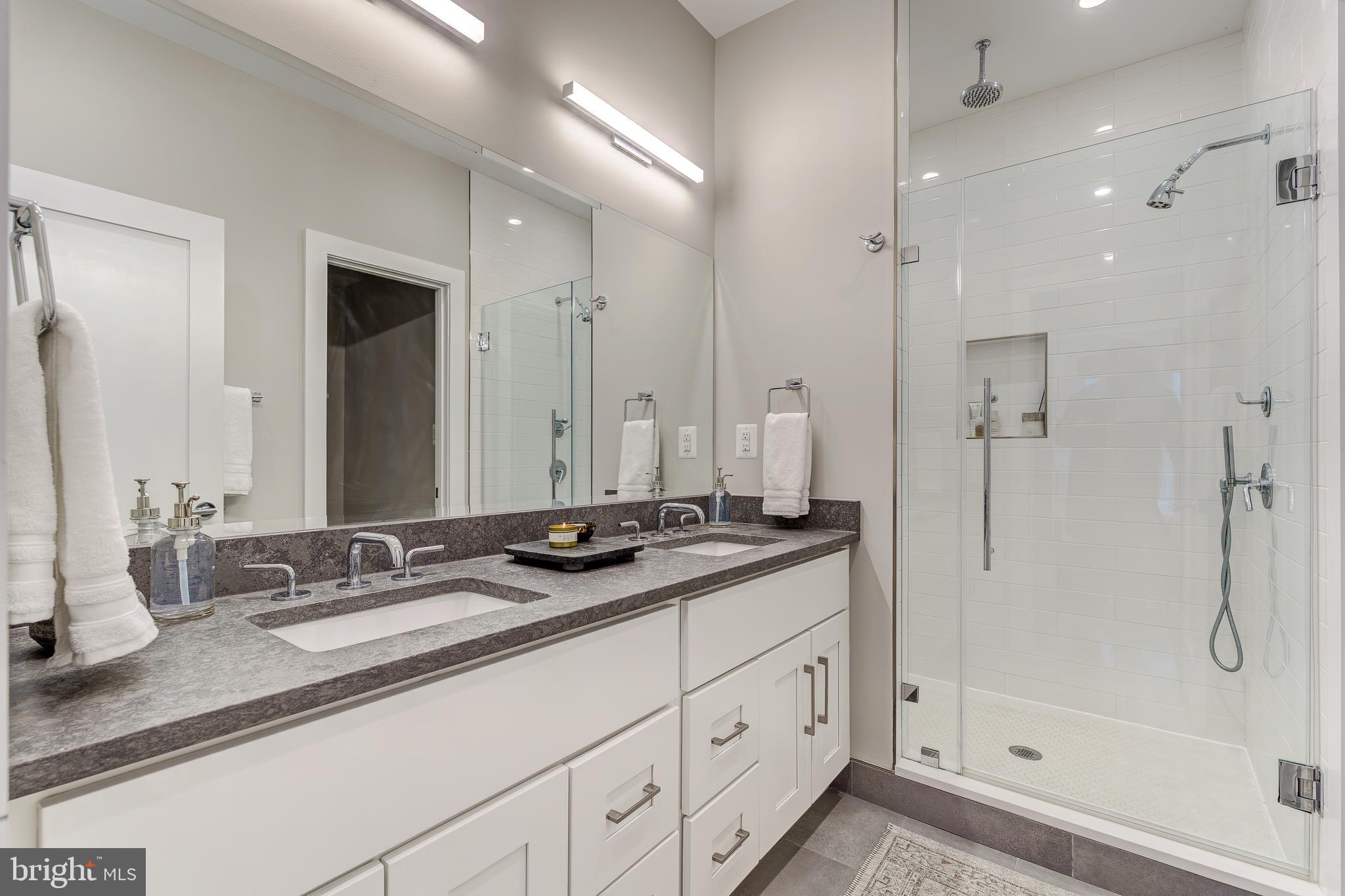 OLD TOWN - Residential