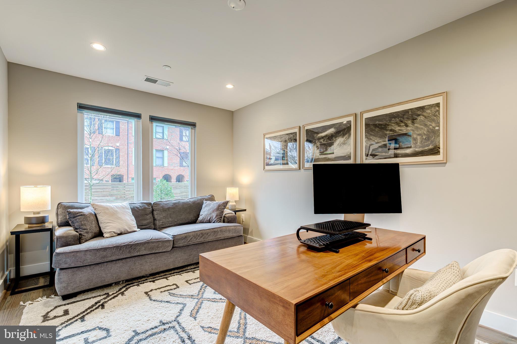 OLD TOWN - Residential