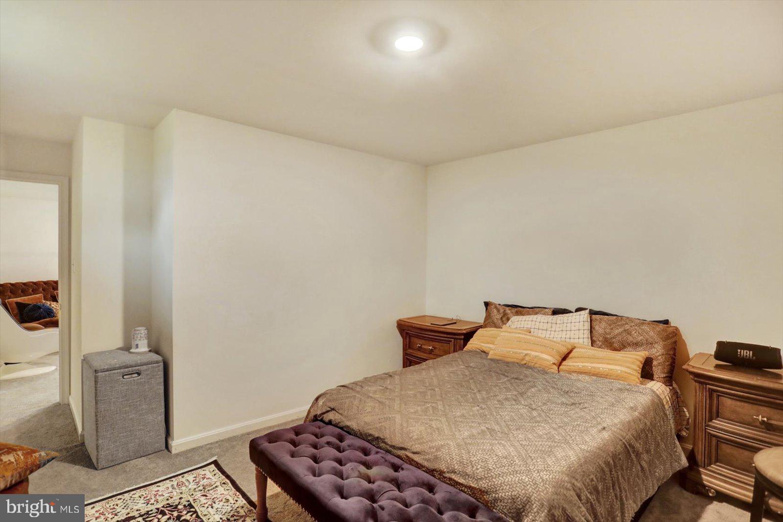 KURTZ SCHOOL VILLAS - Residential