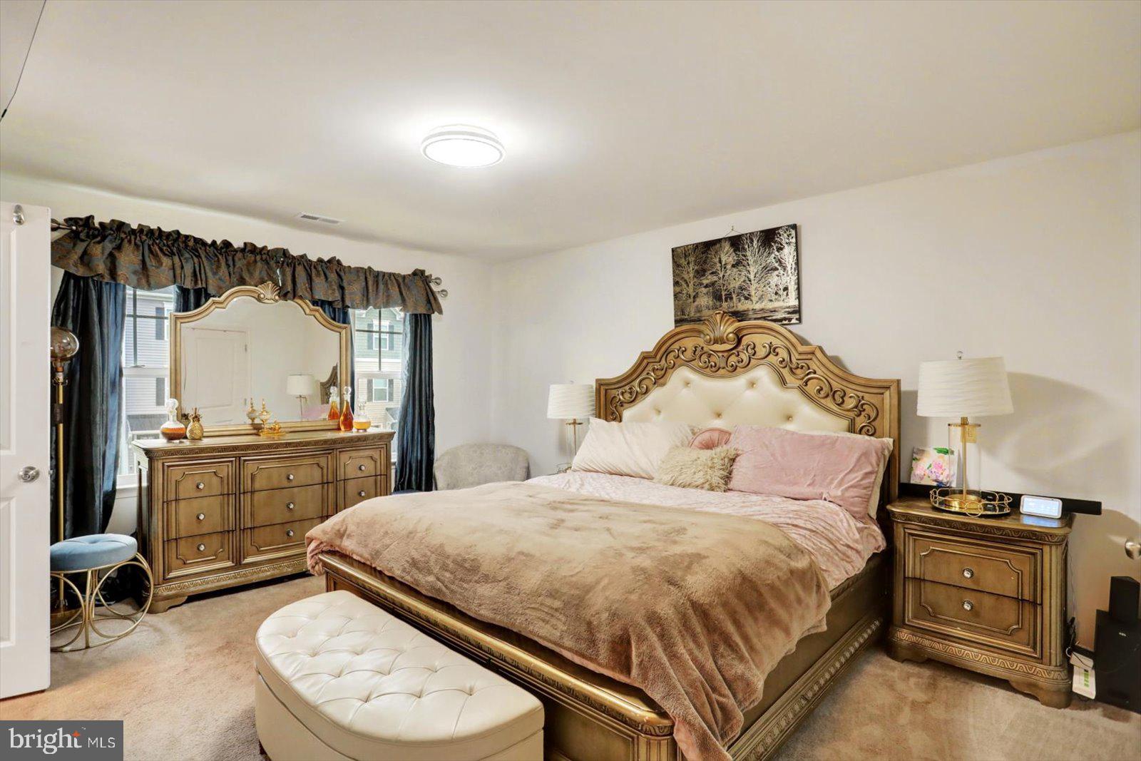 KURTZ SCHOOL VILLAS - Residential