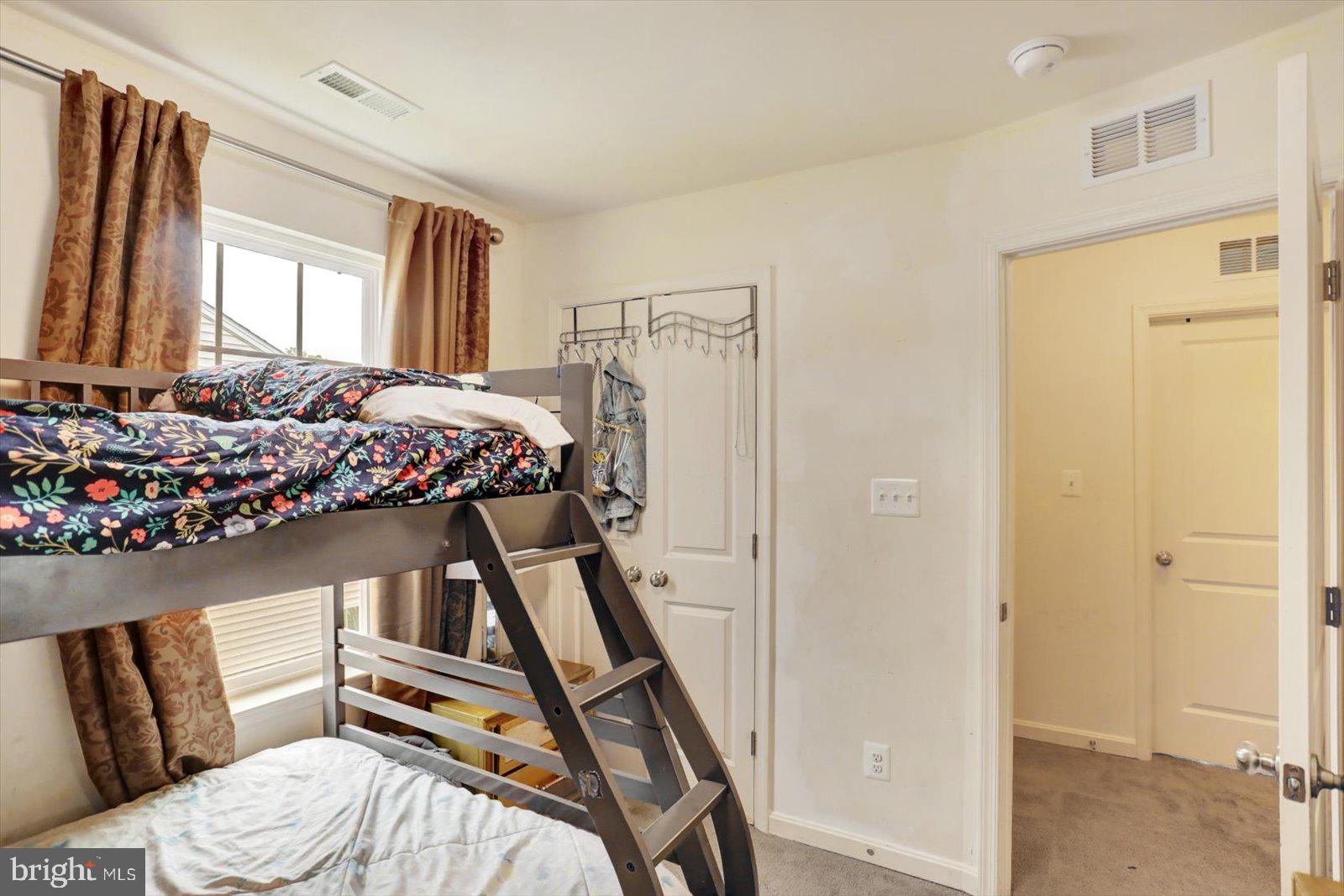 KURTZ SCHOOL VILLAS - Residential