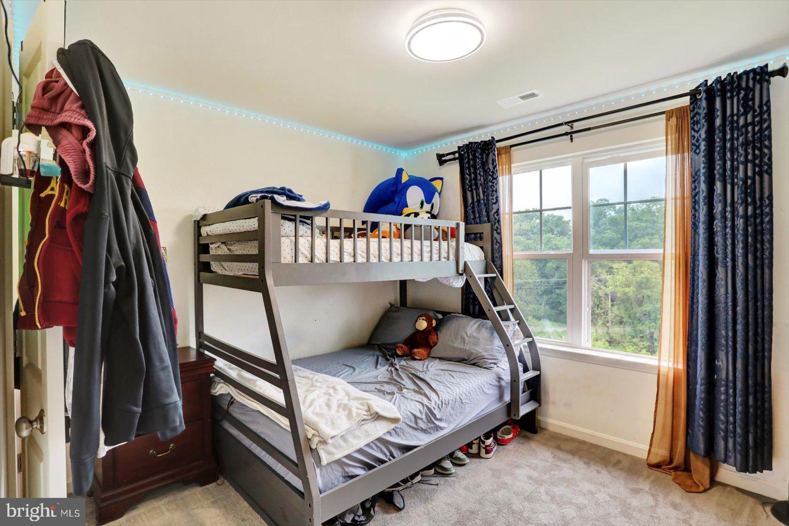 KURTZ SCHOOL VILLAS - Residential