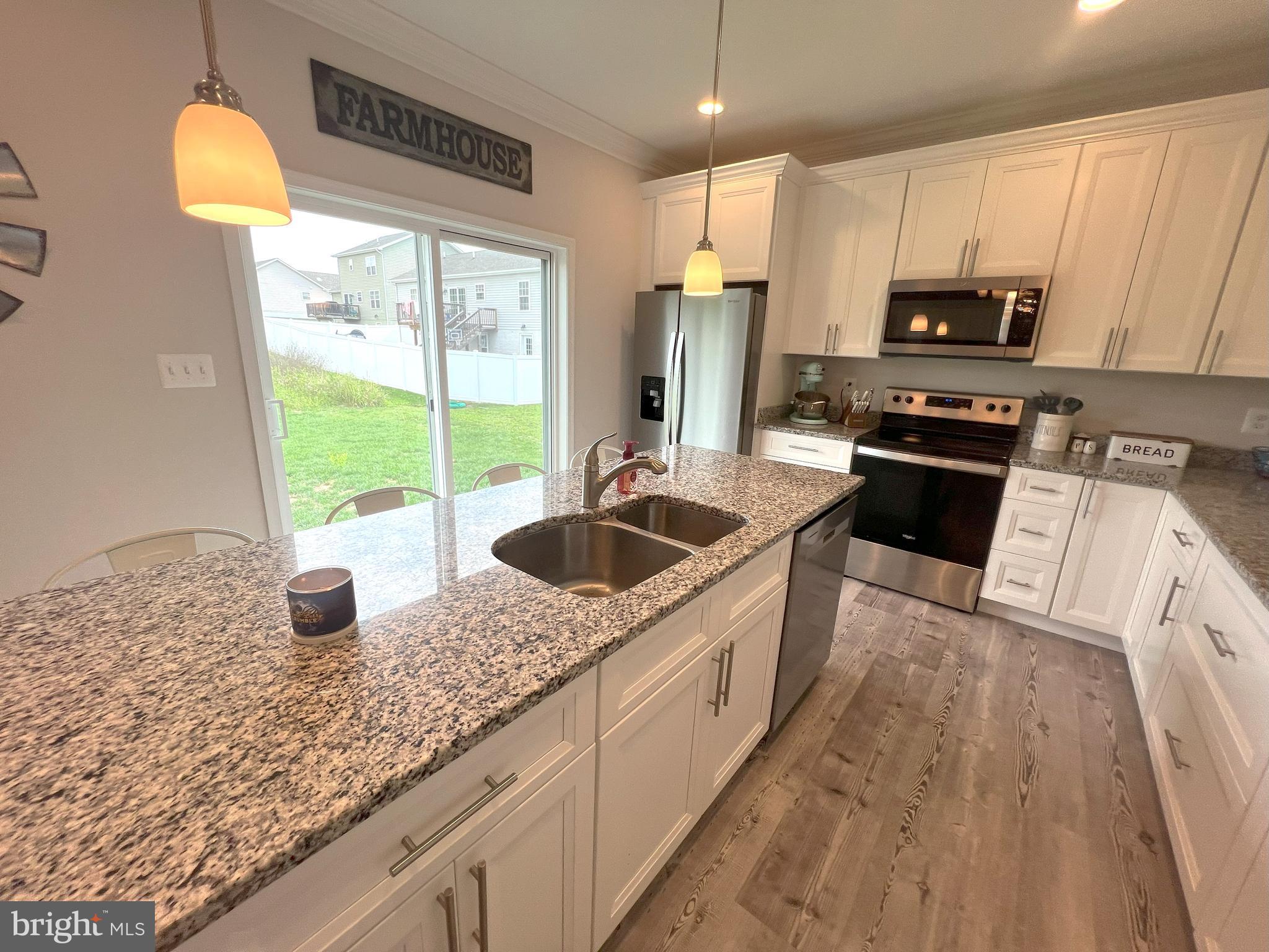 BUTLERS BRIDGE - Residential