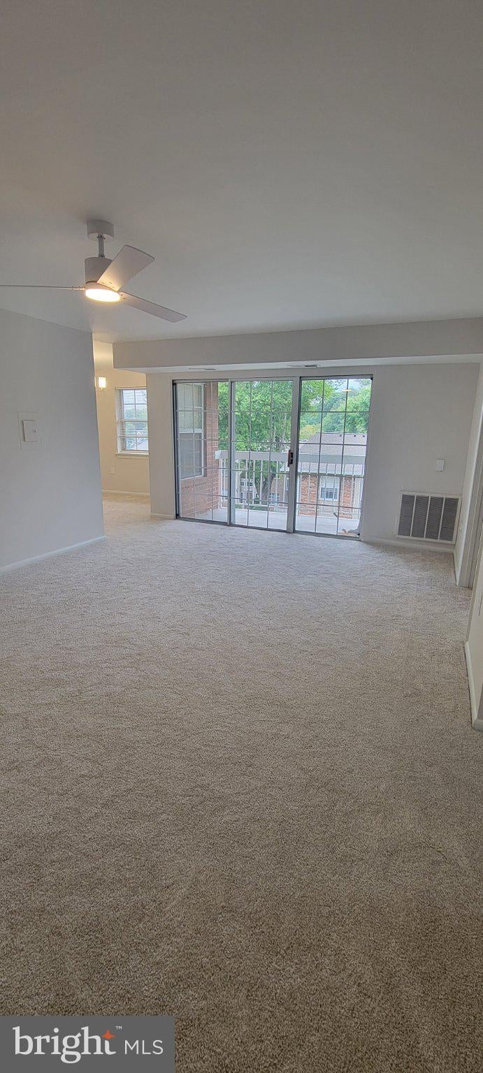 1944 KENNEDY DRIVE 203