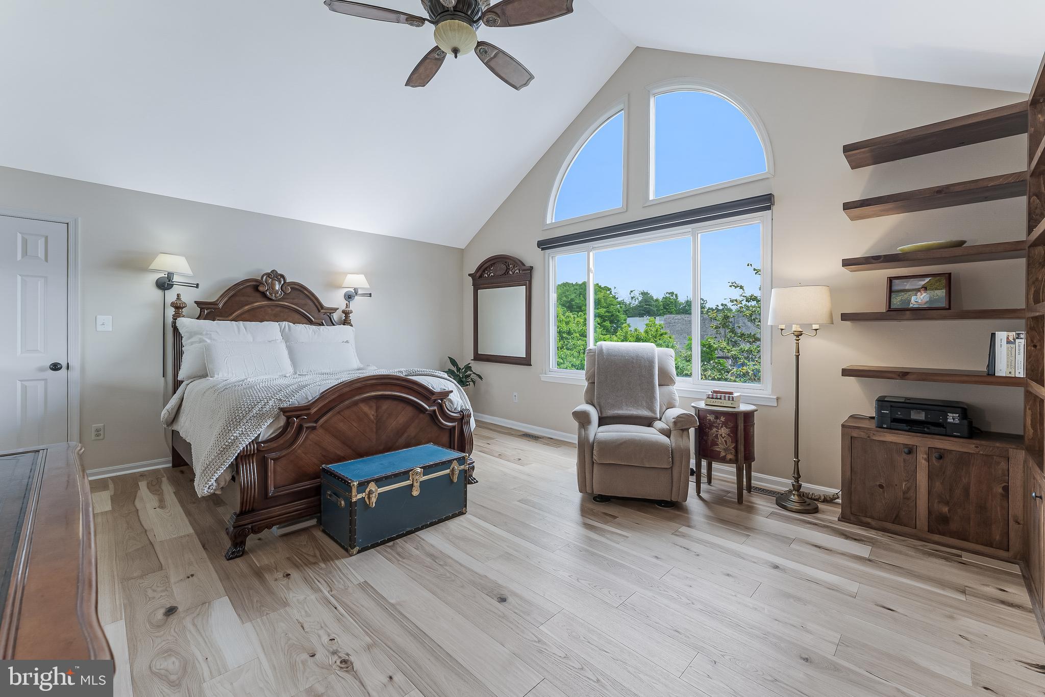 HARBOR POINT - Residential