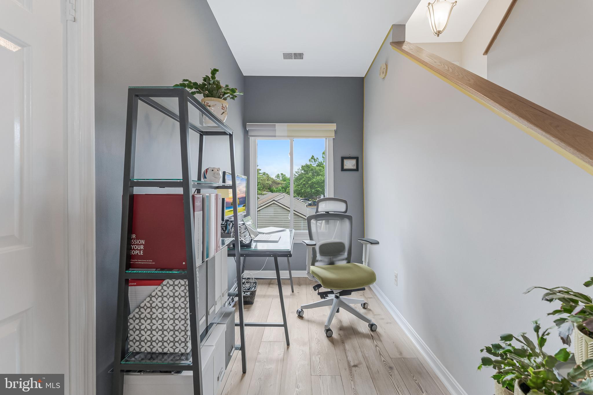 HARBOR POINT - Residential