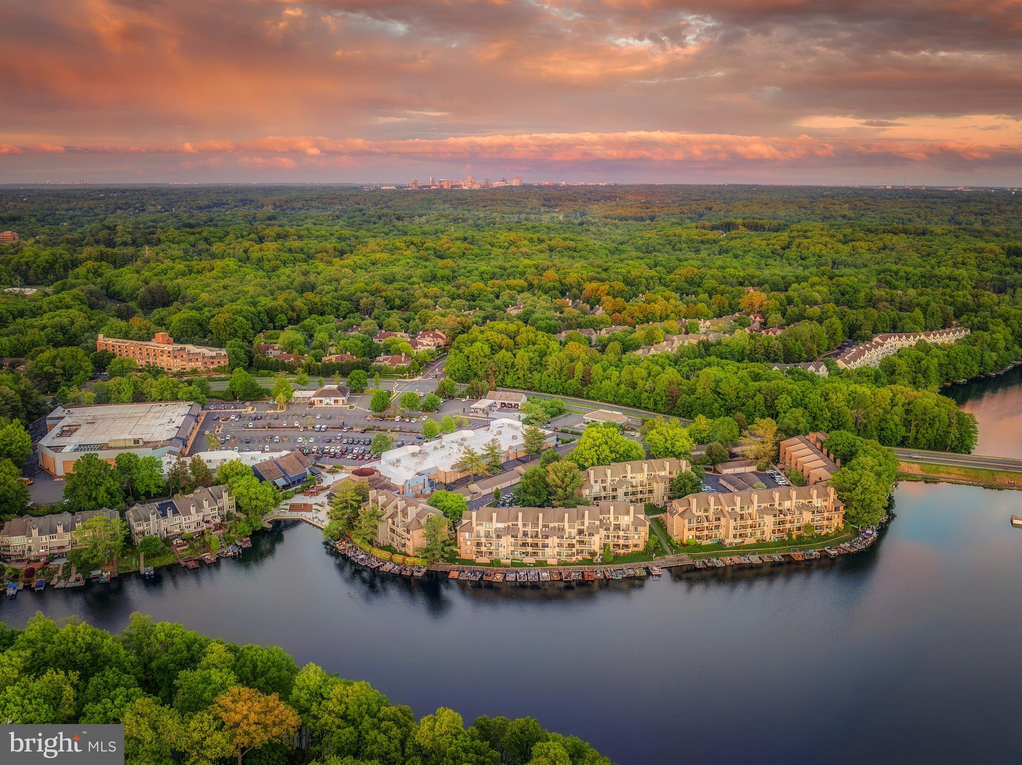 HARBOR POINT - Residential