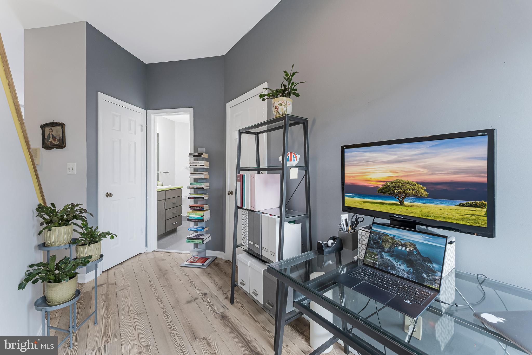 HARBOR POINT - Residential