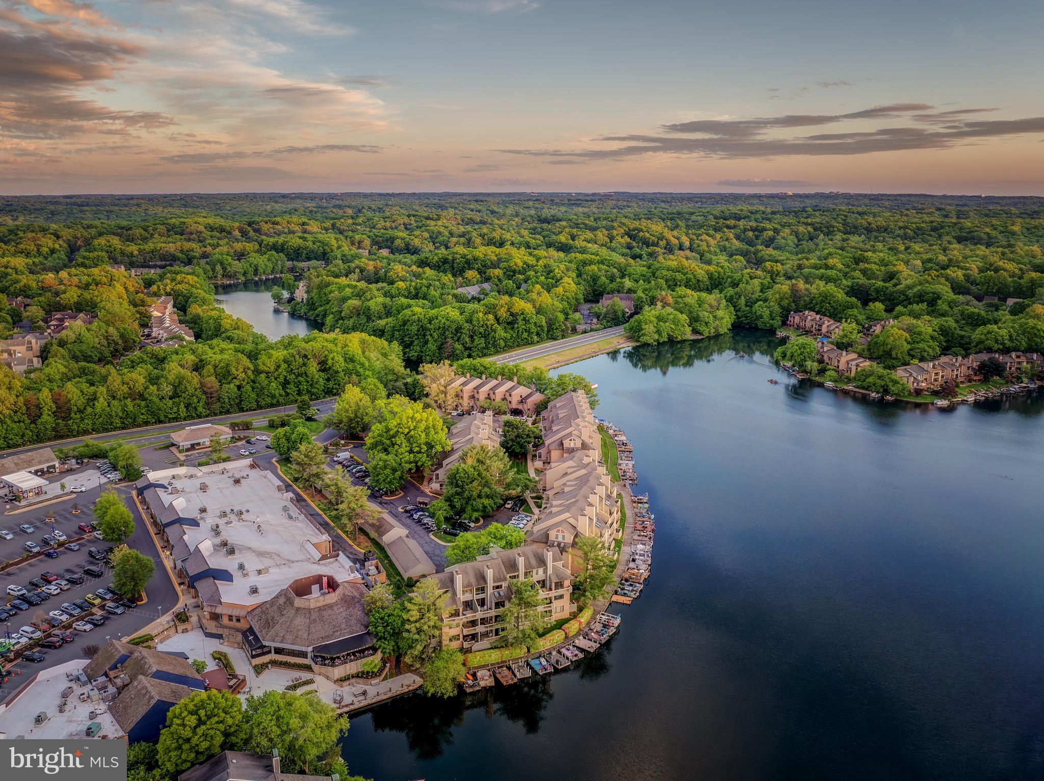 HARBOR POINT - Residential