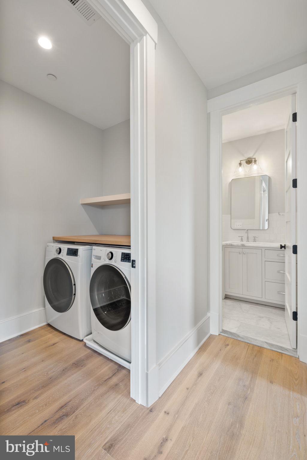 CAPITOL HILL - Residential