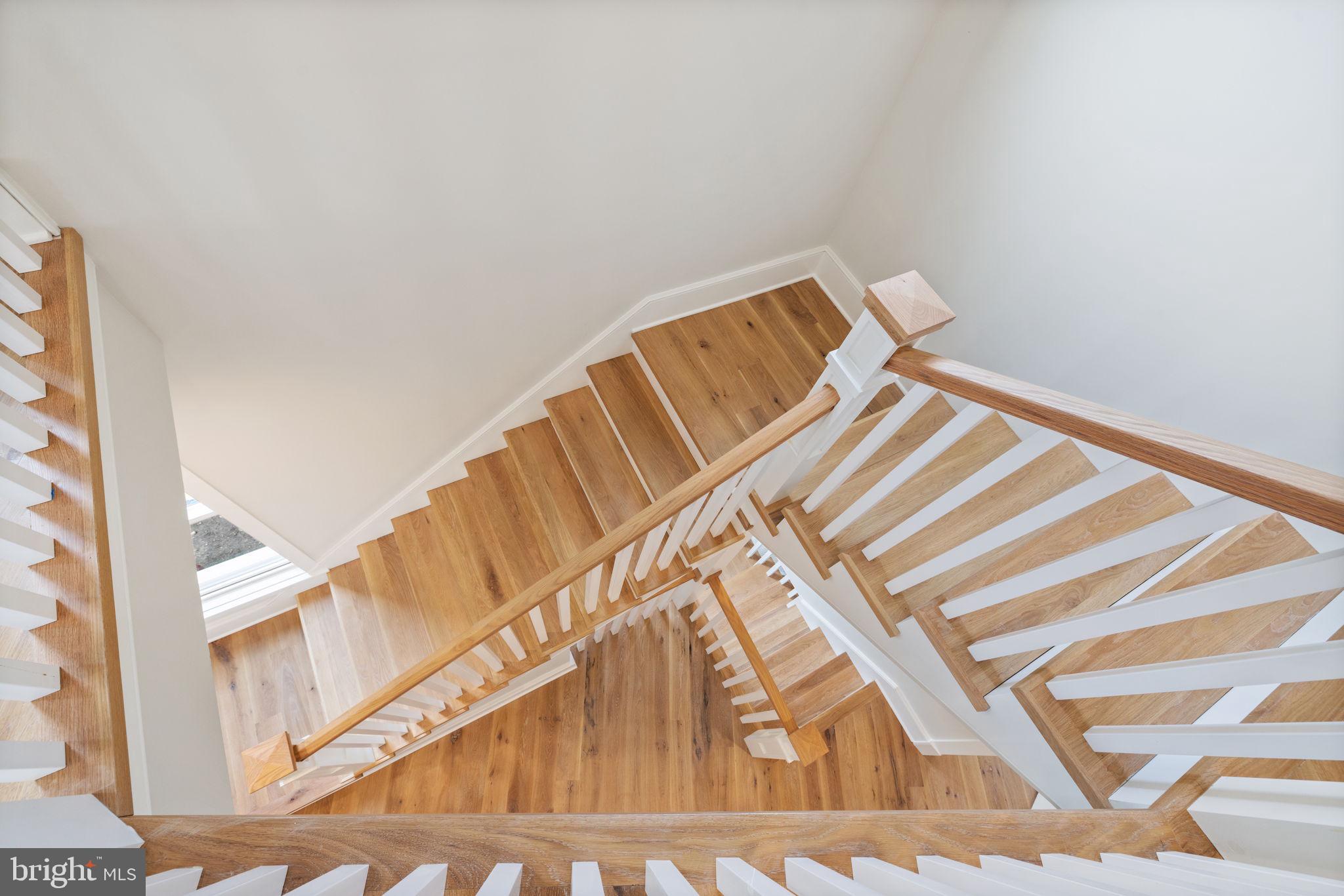 CAPITOL HILL - Residential
