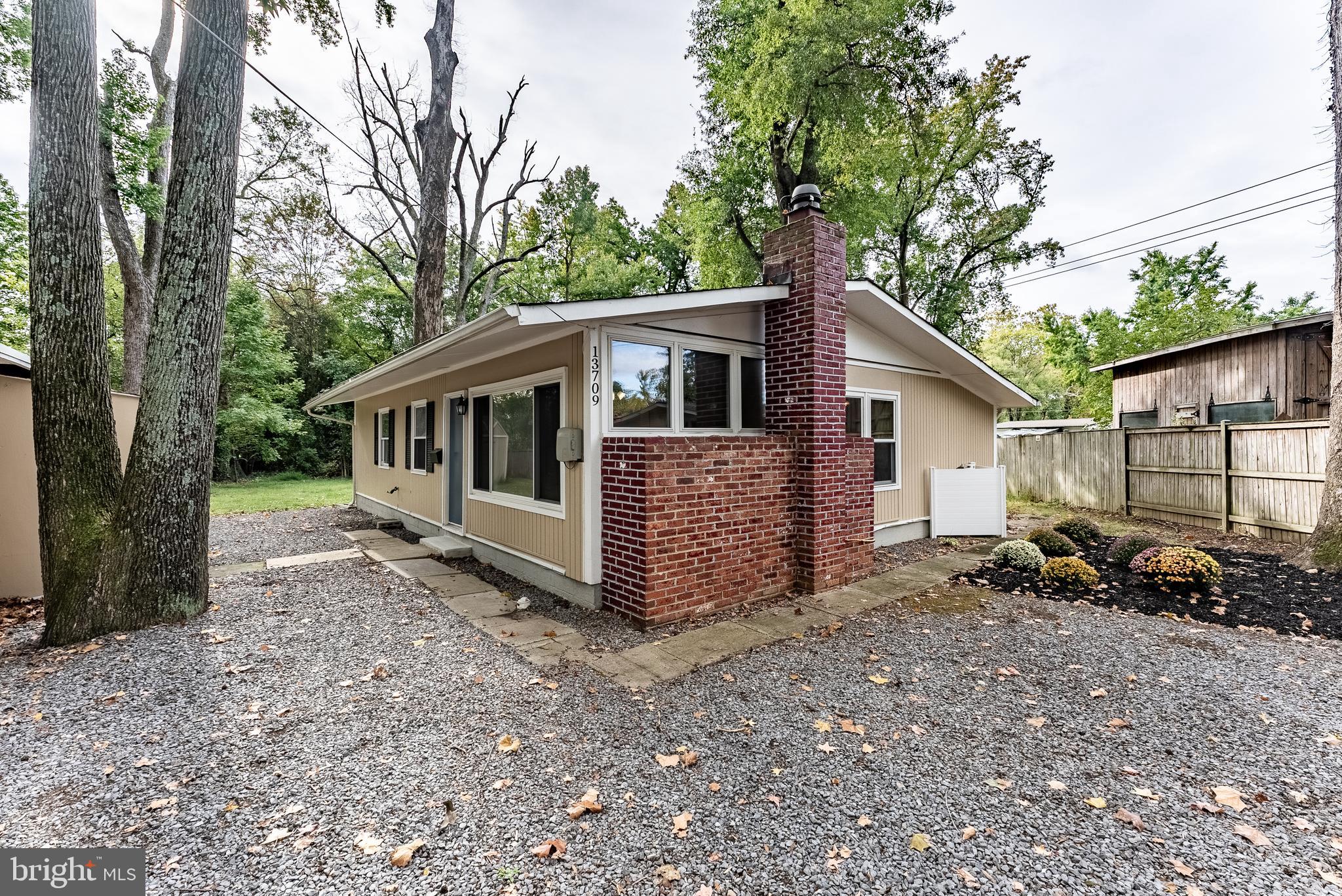 13709 MARBURY LANE