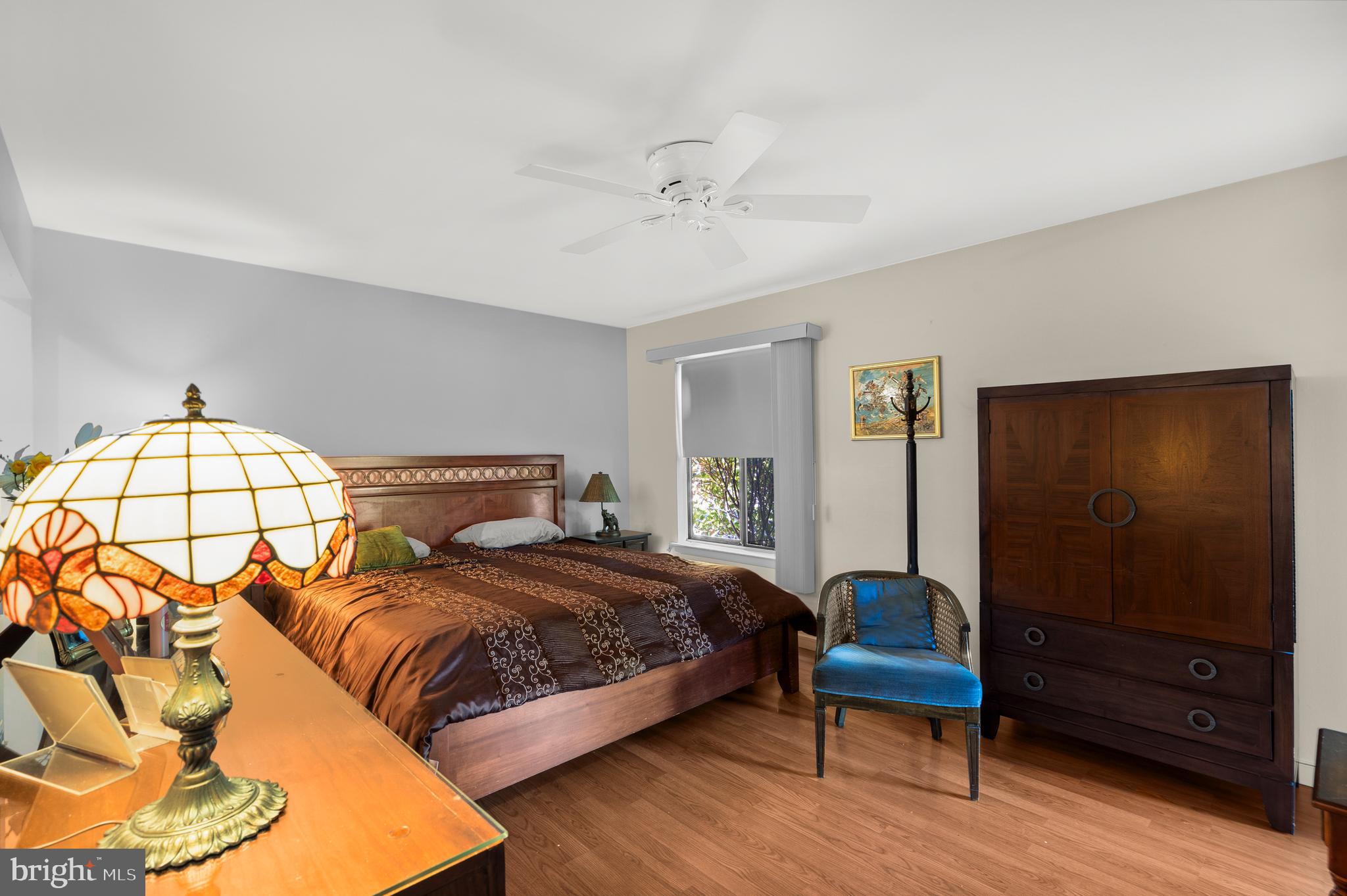 BAKERS BAY CONDOMINIUMS - Residential