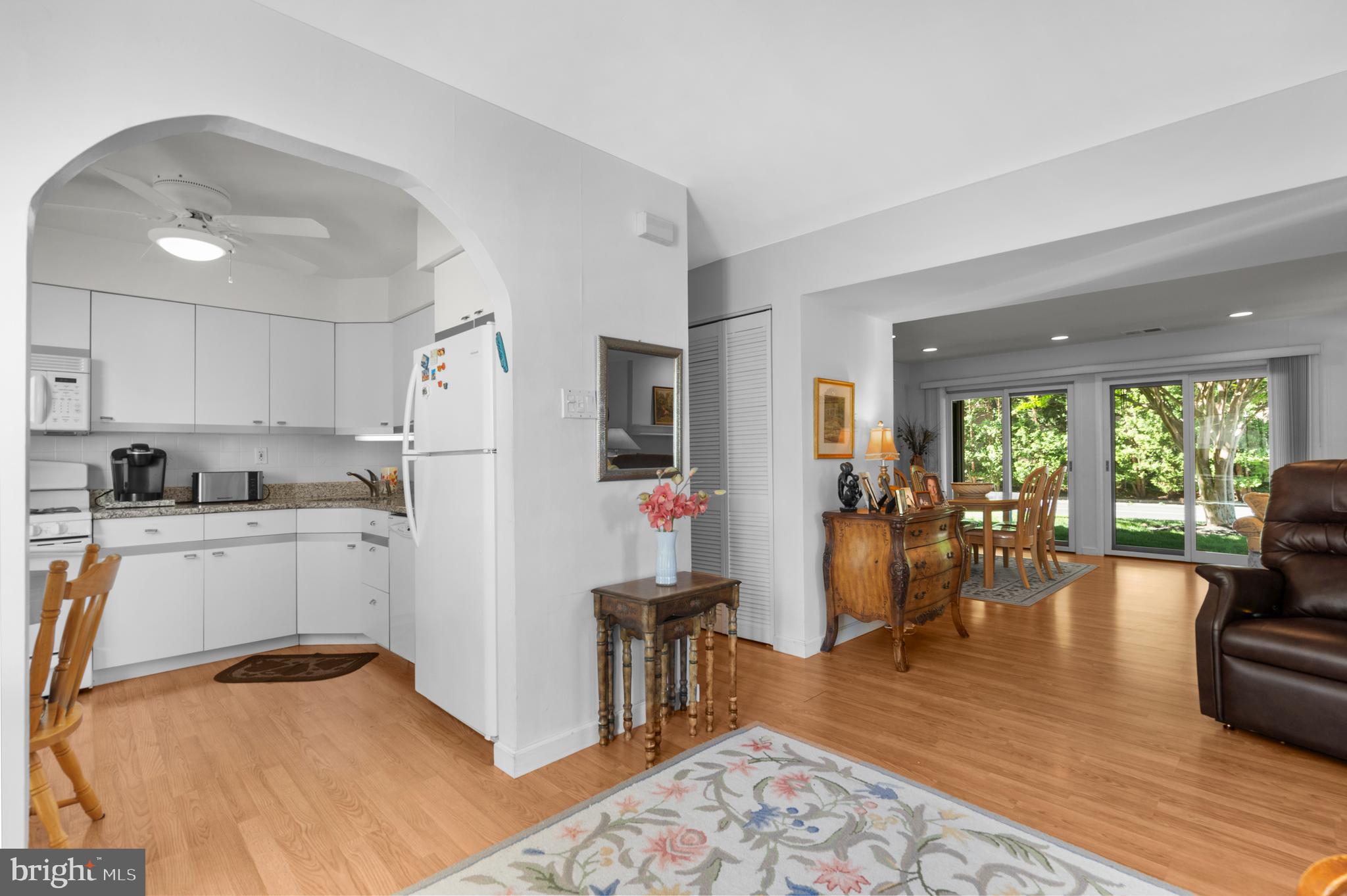 BAKERS BAY CONDOMINIUMS - Residential