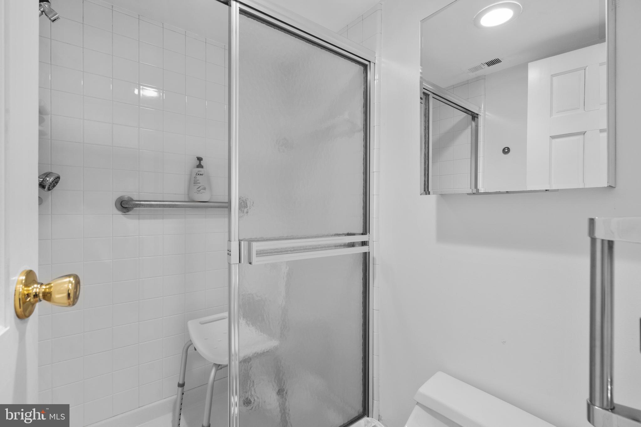 BAKERS BAY CONDOMINIUMS - Residential