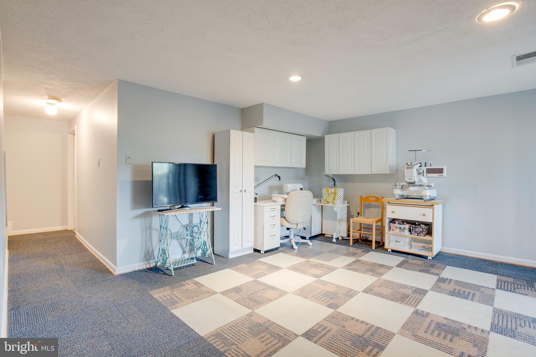 ROLLING FOREST - Residential