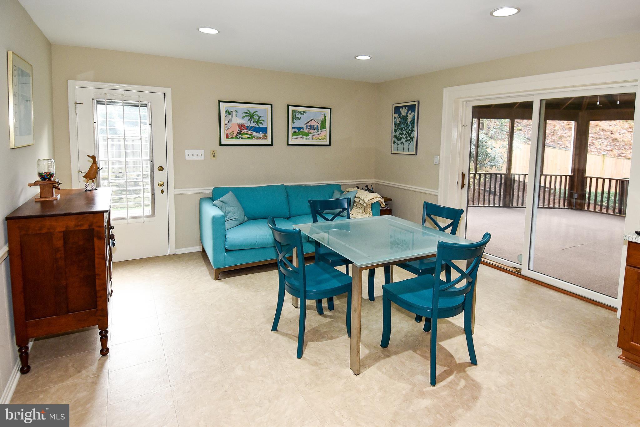 DOVER BALMORAL RIVERWOOD - Residential