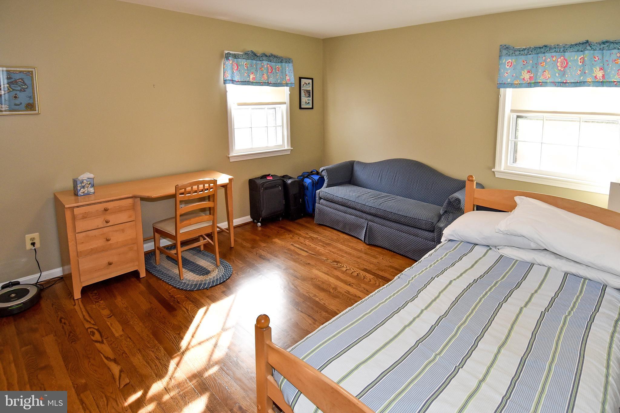 DOVER BALMORAL RIVERWOOD - Residential