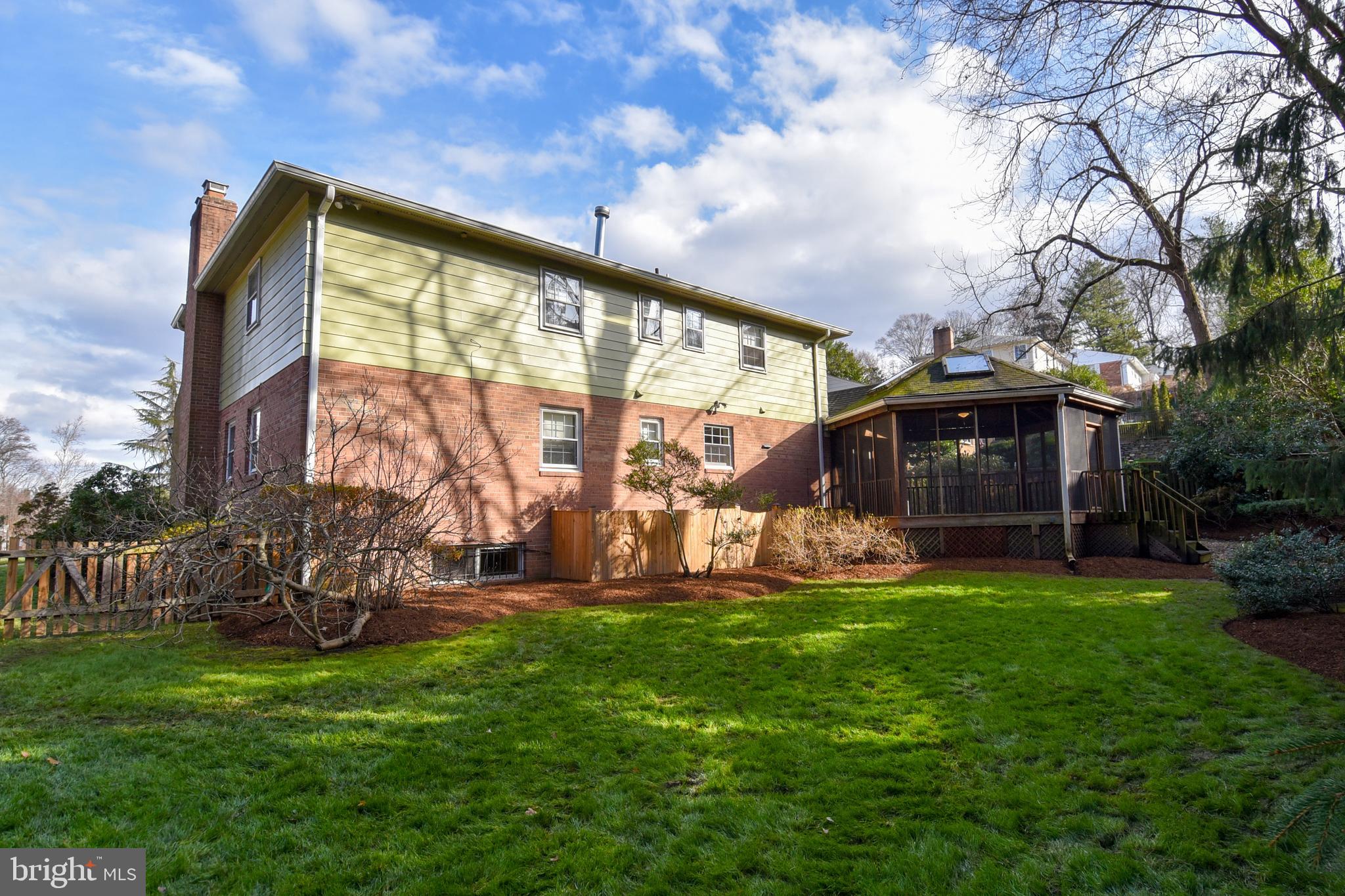 DOVER BALMORAL RIVERWOOD - Residential