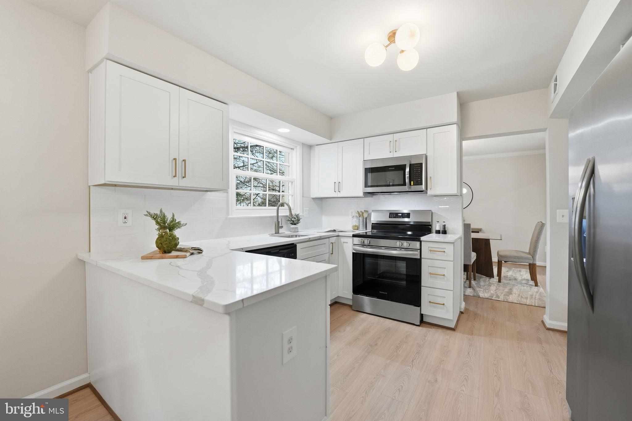 POPLAR TREE ESTATES - Residential