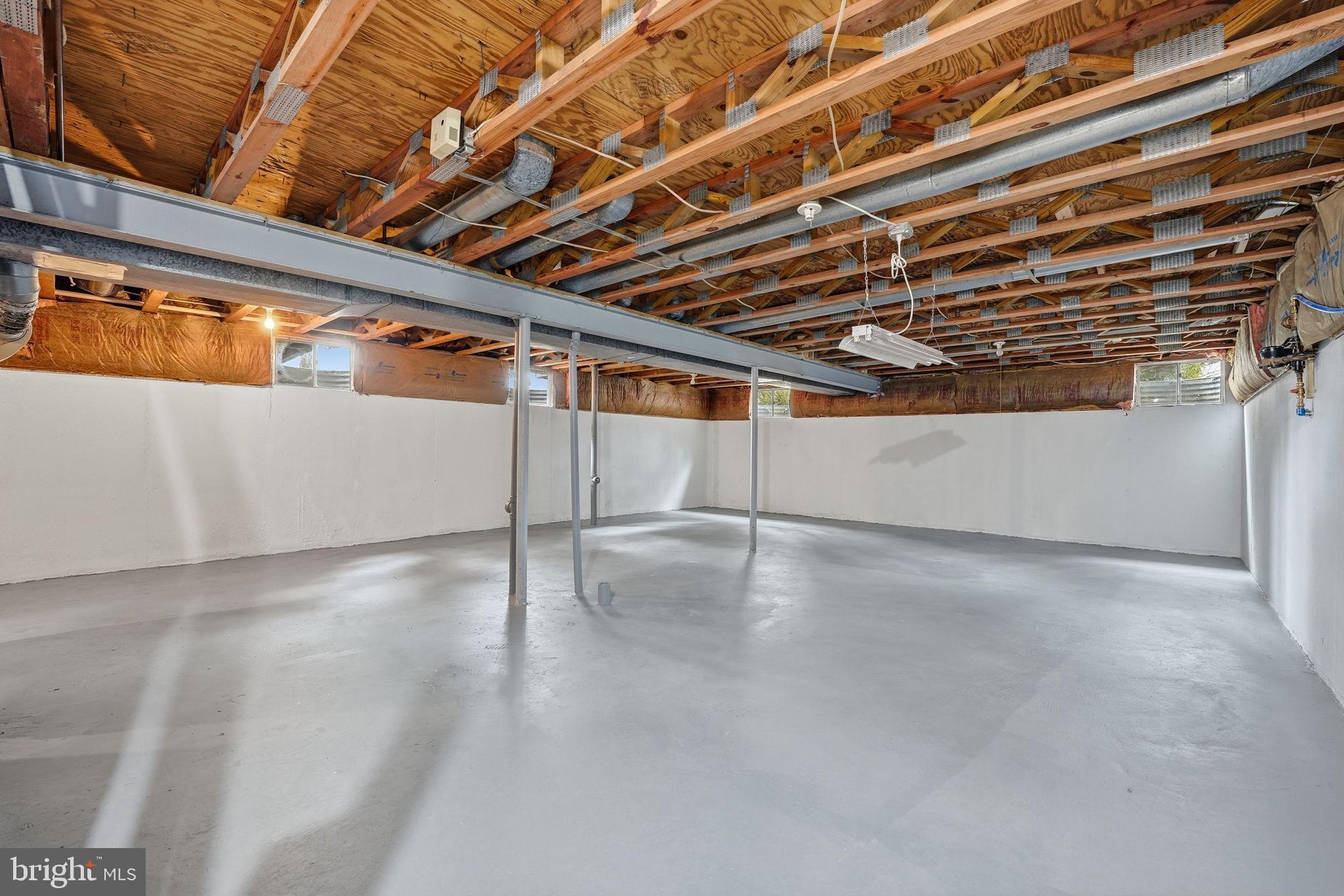 POPLAR TREE ESTATES - Residential